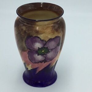 HK Tunstall English Vase